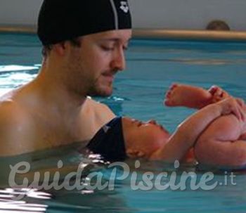 Nuoto neonatale: acquaticità e neonato